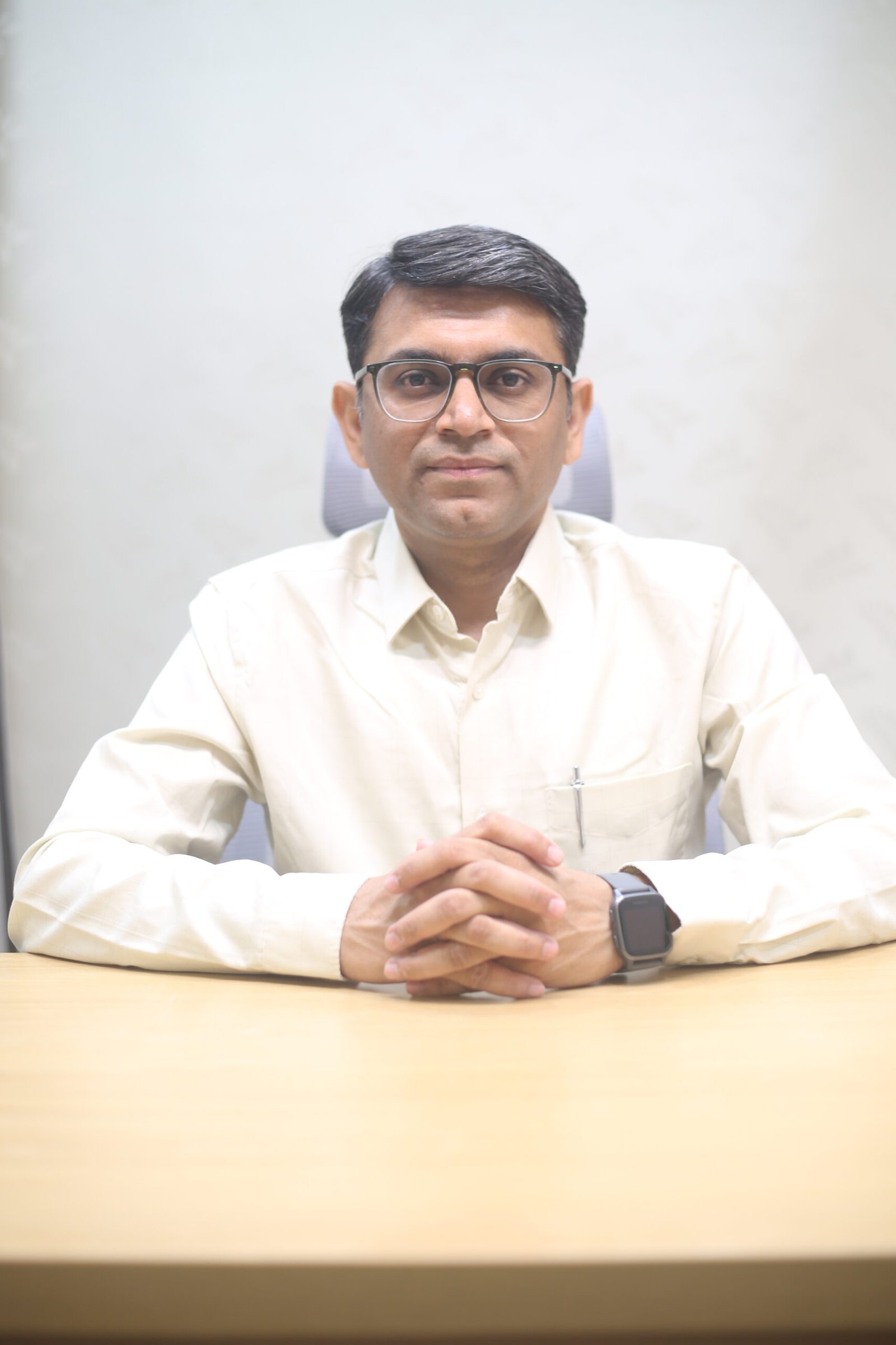 Dr Milind Jambagi